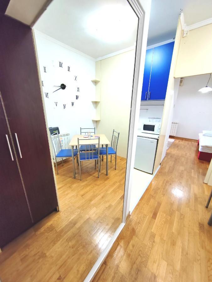 Magenta Vracar Belgrado Exterior foto